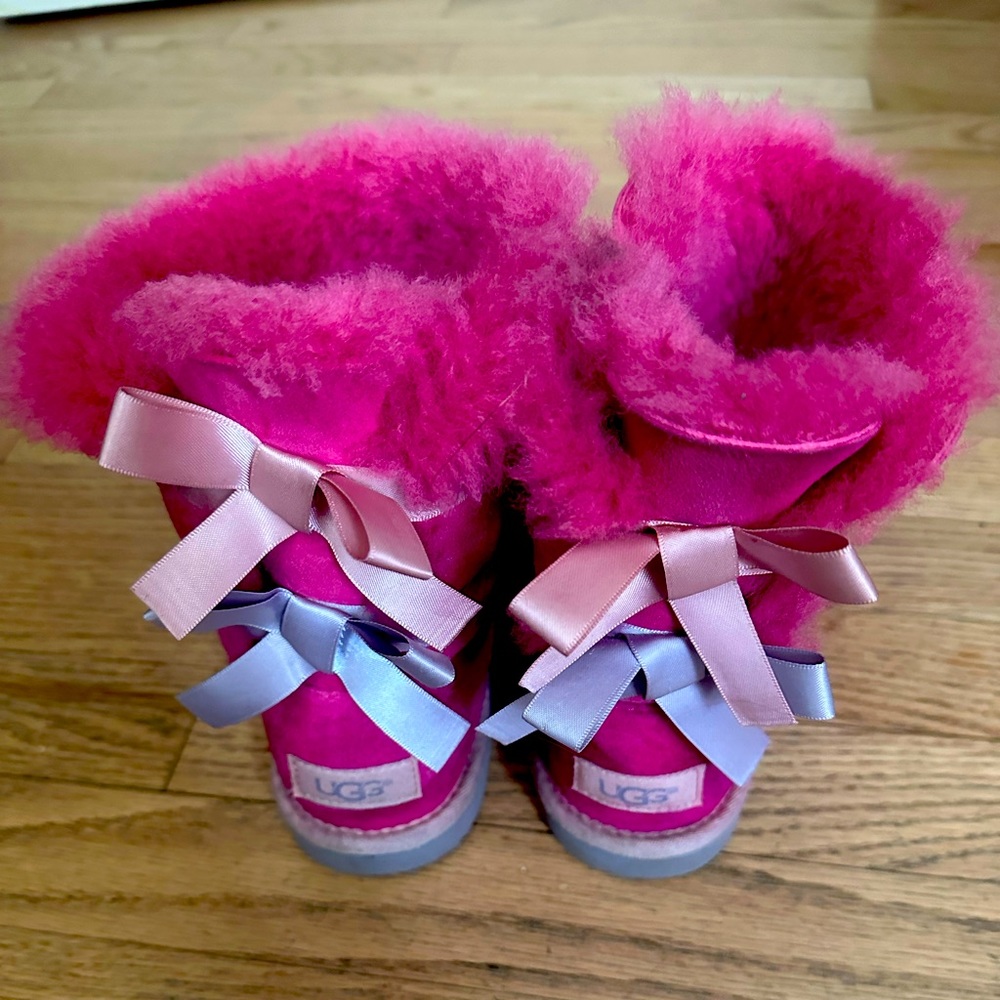 Hot pink kid Uggs